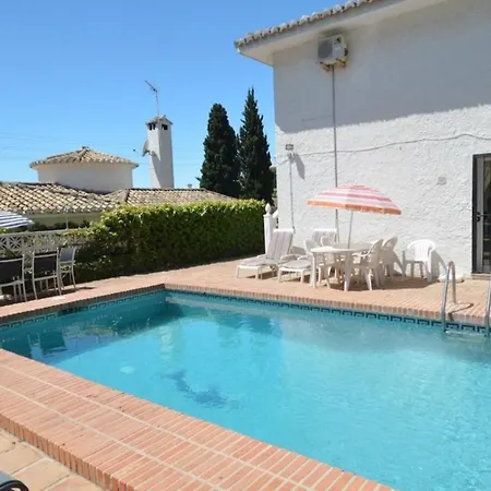 Beautiful 4-bed Det Private Pool Sea Views Villa